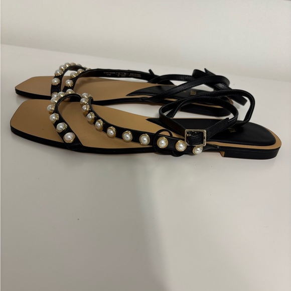 Zara Black Sandals Size 8.5 (Size 39) flat with Gold and Pearl detail - Picture 3 of 9